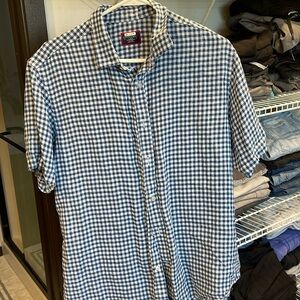 untuckit short sleeve wrinkle resistant linen shirt